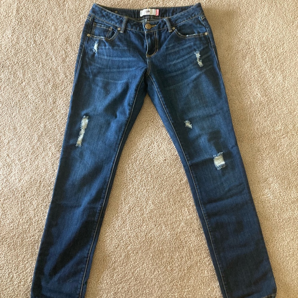 Cabi slim boyfriend jeans